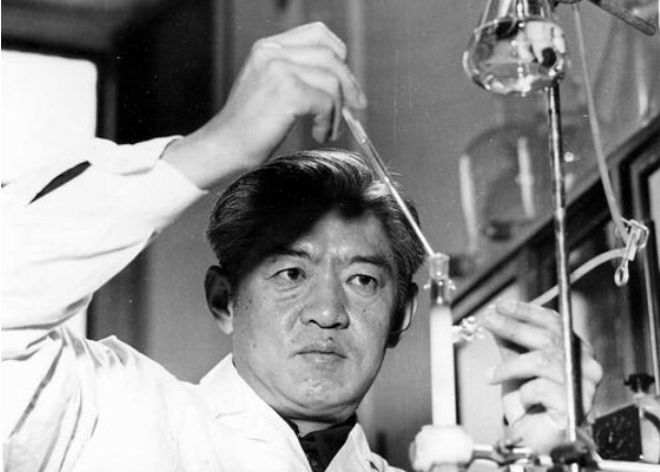 邹承鲁：只向真理低头，偶尔为爱温柔