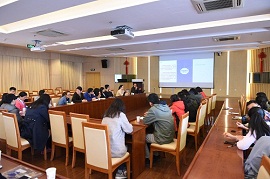 “2017年度民主生活会情况通报会”研究生专场成功举办