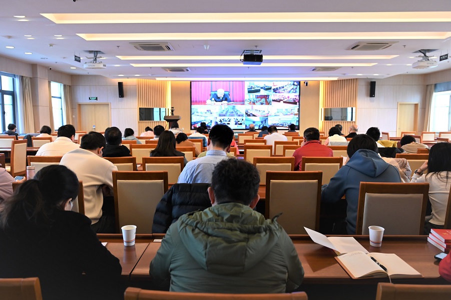 生物物理所组织参加金沙集团1862cc学习贯彻党的二十届四中全会精神中央宣讲团报告会